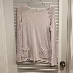 Light weight fall sweater.